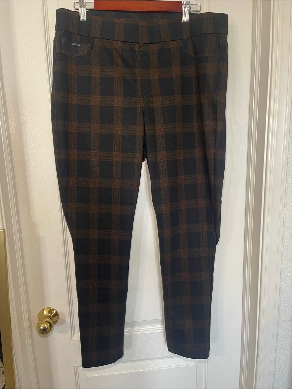 Nine West Black and Brown Plaid Skinny Trousers